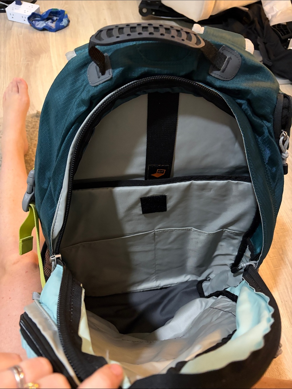 Eddie Bauer Teal and Light Blue Backpack with Yellow Accents - Picture 2 of 7